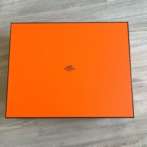 Hermes box
